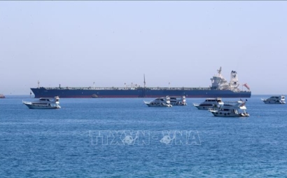 The world's key shipping route is gradually recovering operations. 