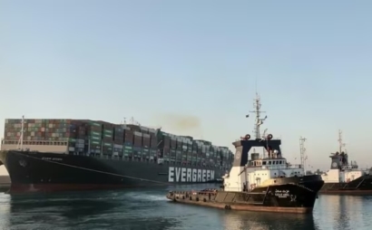 Resuming shipping operations through the Suez Canal