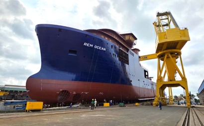 Hạ thủy thành công tàu dịch vụ năng lượng ngoài khơi ST245 ESCV số 83