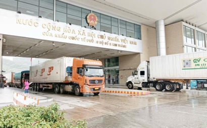 Focus on developing logistics service infrastructure to serve border trade