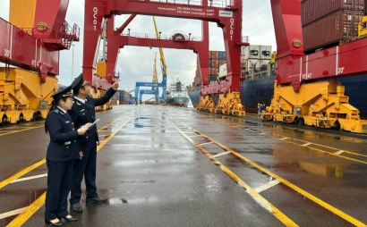 Vietnam's seaports towards Net Zero: Proactive financial resources for seaport digitalization